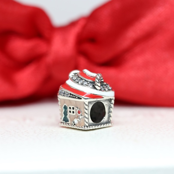 Pandora Sterling Silver Festive Gingerbread House Bead 792363C01 - Picture 6 of 8